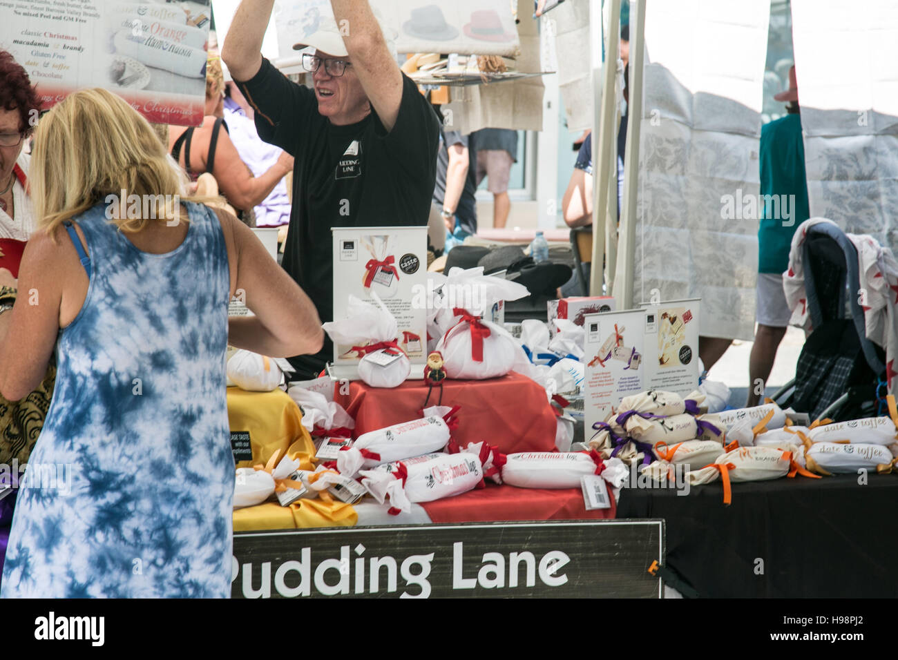 Avalon Beach, Sydney, Australia. 20th November 2016. Annual summer