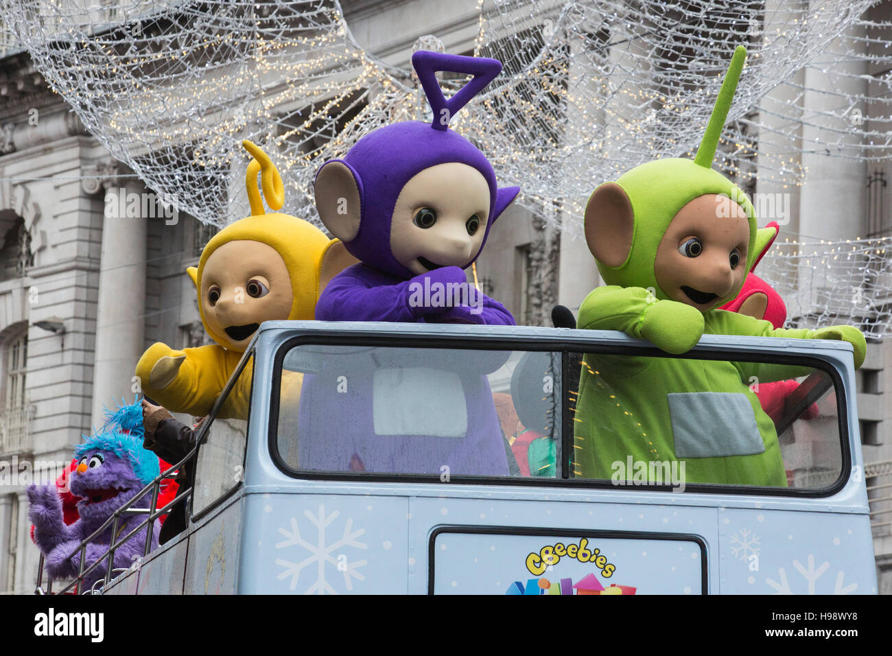London, UK. 20 November 2016. Teletubbies. The 2016 Hamleys Christmas Toy Parade takes place along Regent Street, which went traffic-free for the day. The parade organised by the world-famous toy store Hamleys featured over many of the nation's favourite children's characters along with entertainers, a marching band and giant balloons. The parade is modelled on Macy's annual Thanksgiving Parade in New York. Credit:  Bettina Strenske/Alamy Live News Stock Photo