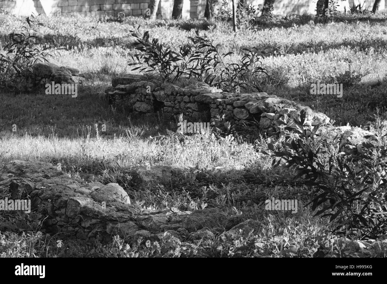 Roman byzantine ruins Black and White Stock Photos & Images - Alamy