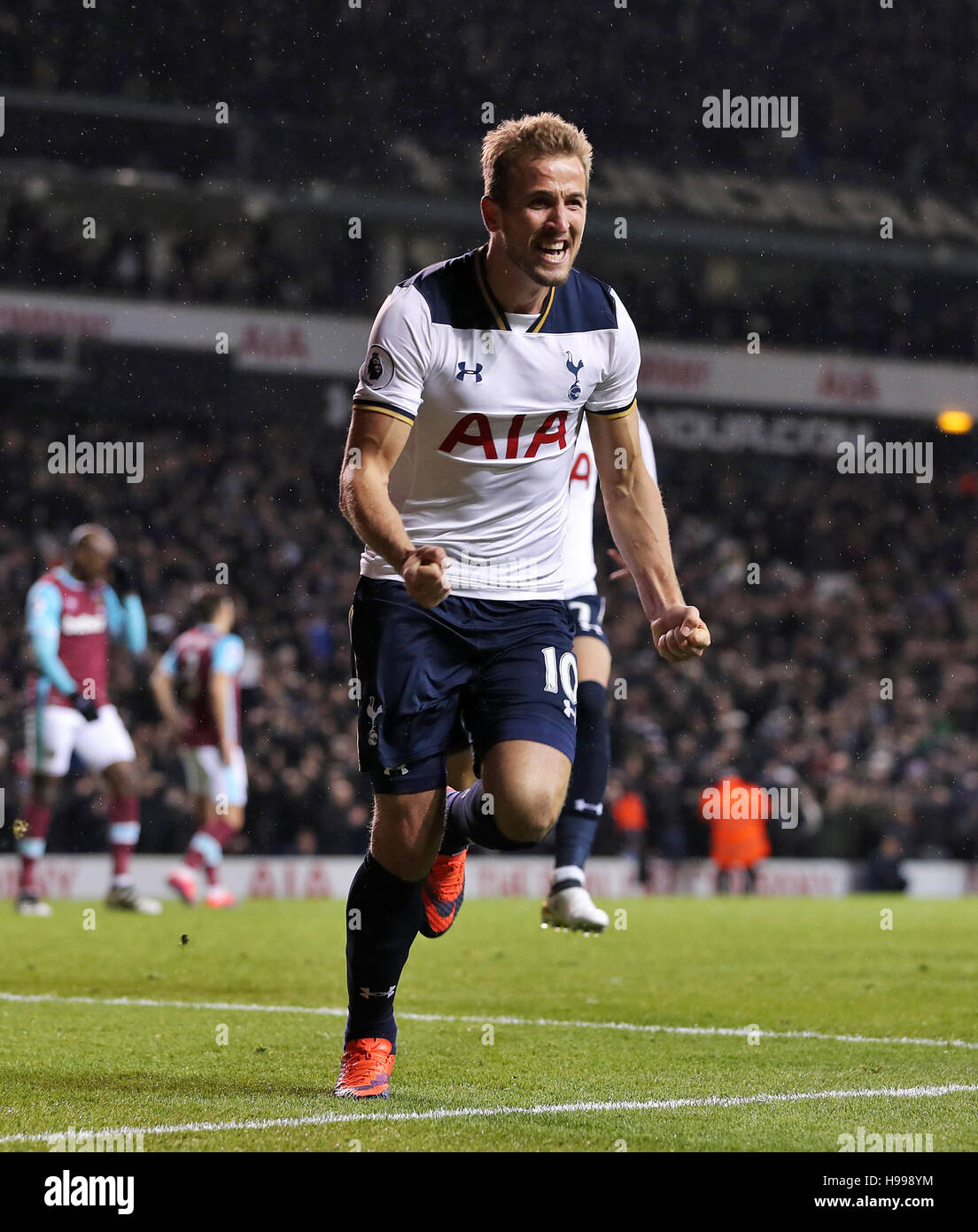 Tottenham Hotspur s Harry Kane Celebrates Scoring His Side s Third Goal Tottenham Hotspur s Harry Kane Celebrates Scoring His Side s Third Goal