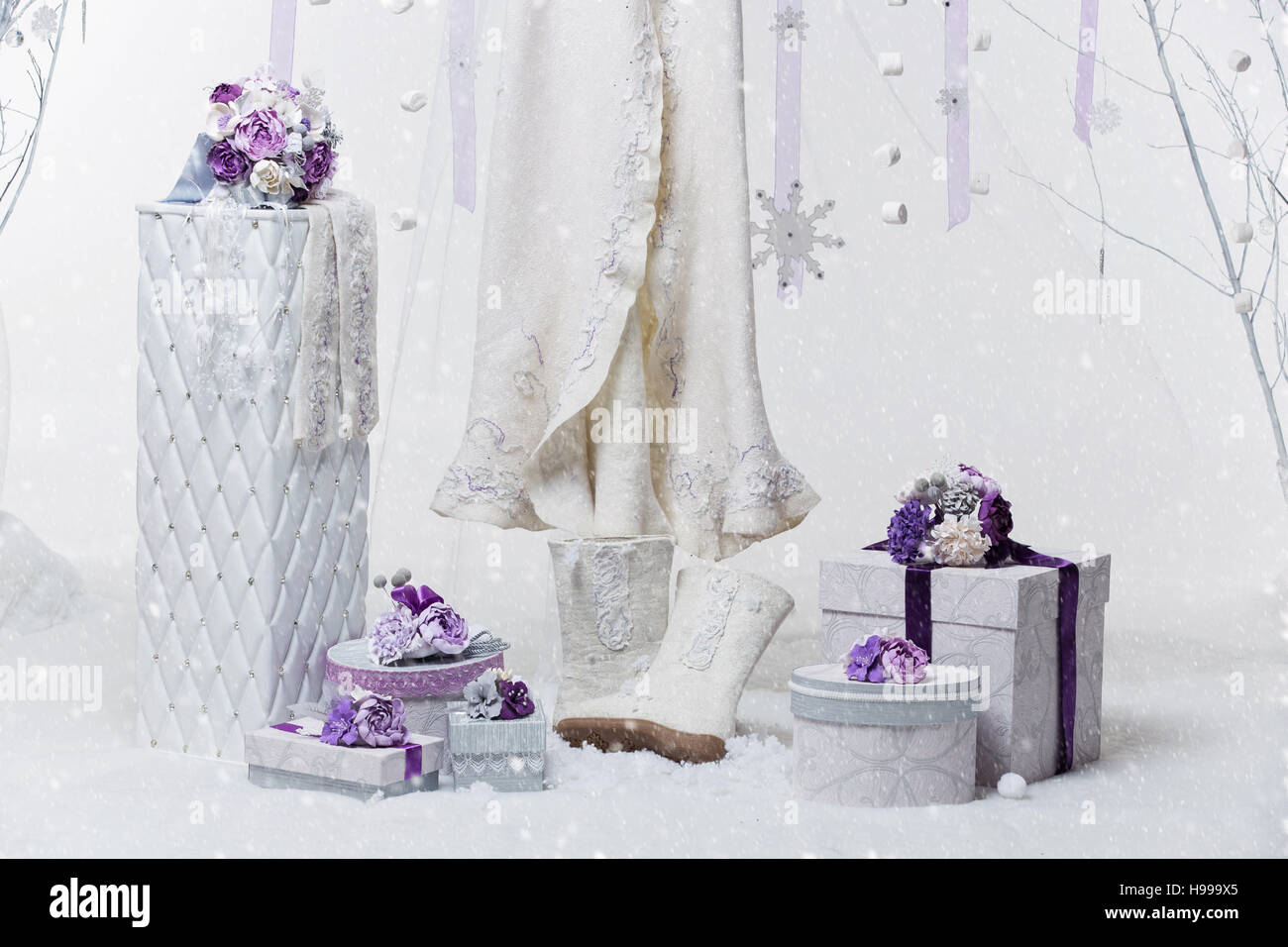 Beautiful bridal accessories for winter wedding Stock Photo Alamy