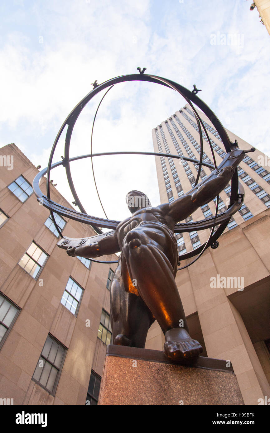 Rockefeller Center Statue of Atlas, Fifth Avenue, Manhattan, New York City, United States of