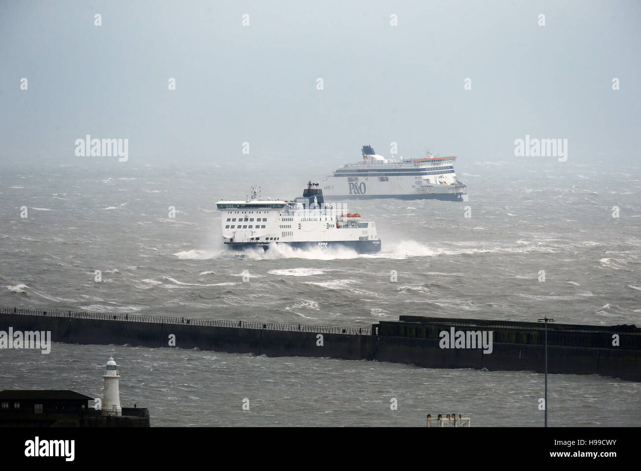 Storm dover hires stock photography and images Alamy