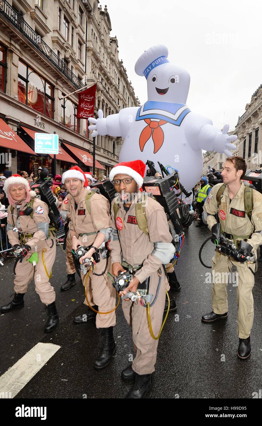 The 'Stay Puft Marshmallow Man' inflatable fights off the 'Ghostbusters