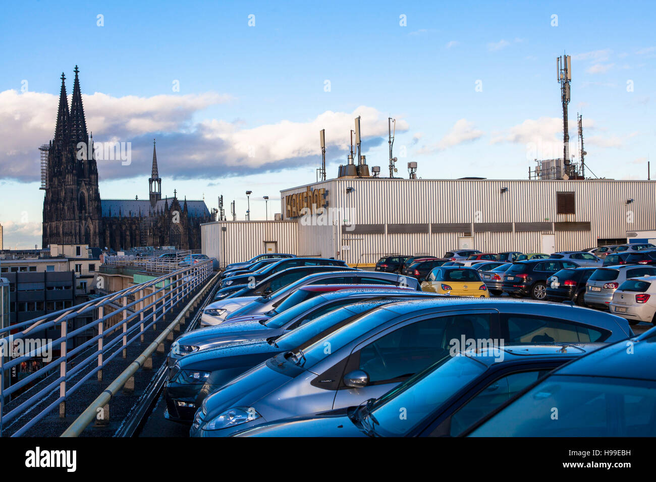 Europe, Germany, Cologne, multi-storey car park of the Kaufhof department store, top level of the garage, the cathedral. Stock Photo