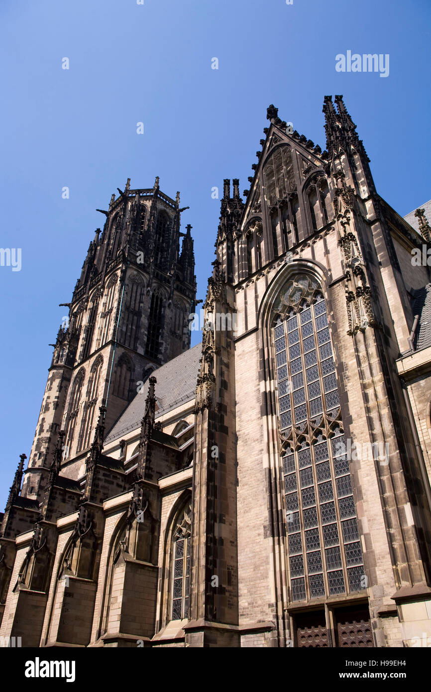 Germany,  Ruhr area, Duisburg, the gothic Salvator church. Stock Photo