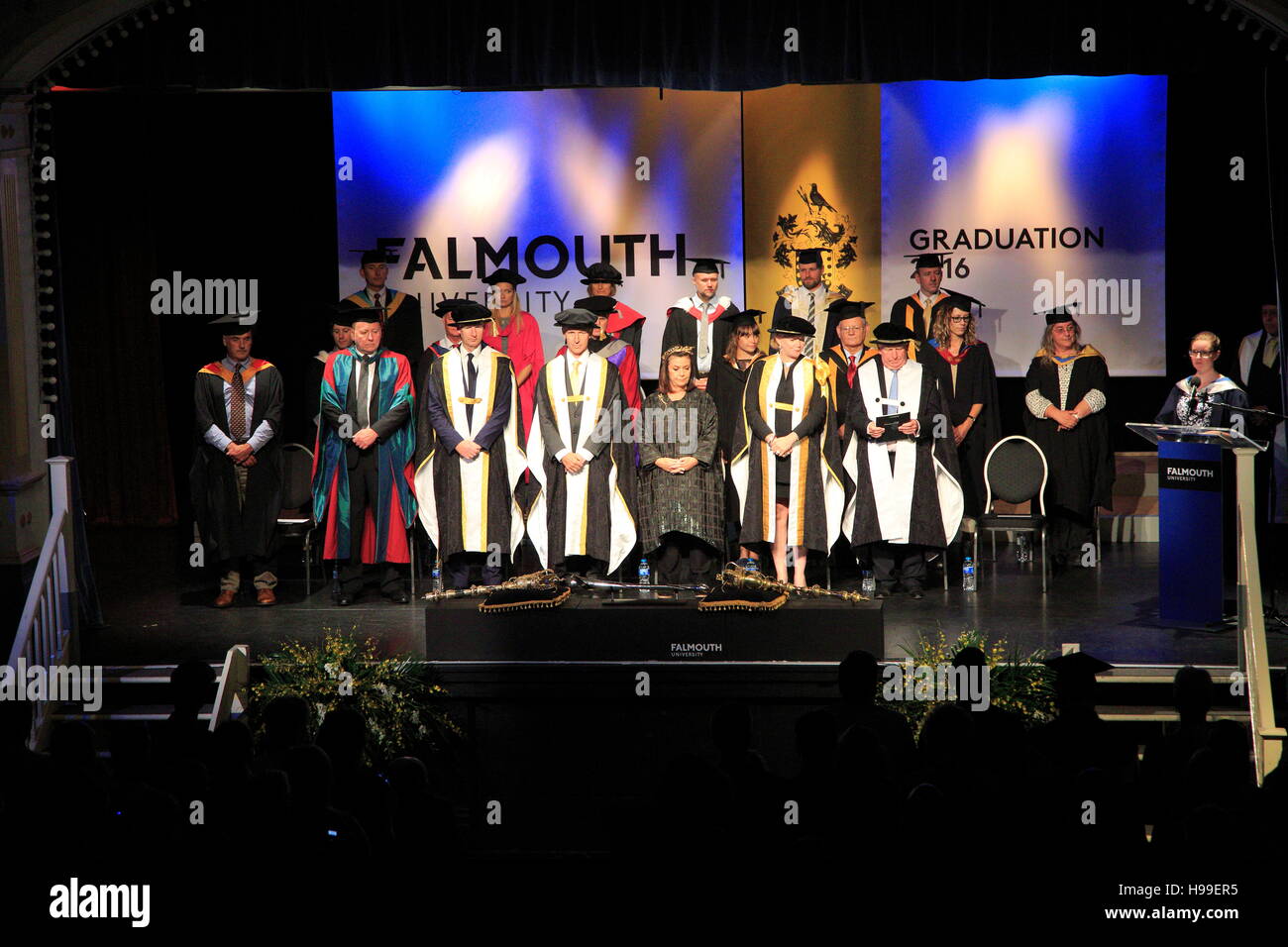 Stage wearing graduation hi-res stock photography and images - Alamy