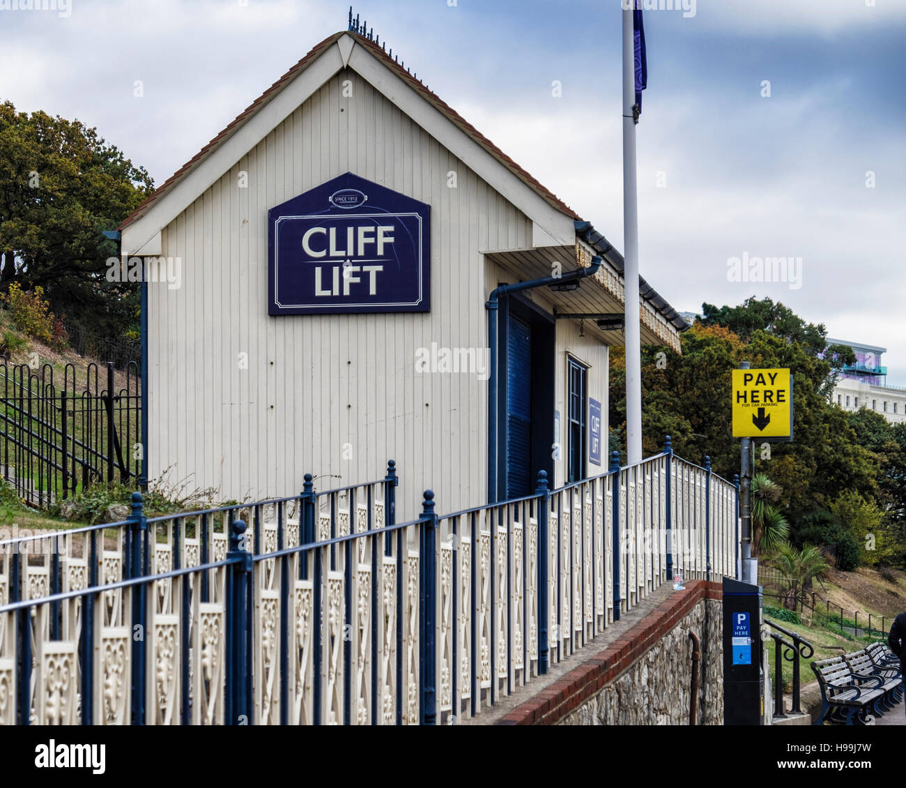 Cliff Lift, historic funicular rail ride, Southendonsea, Essex