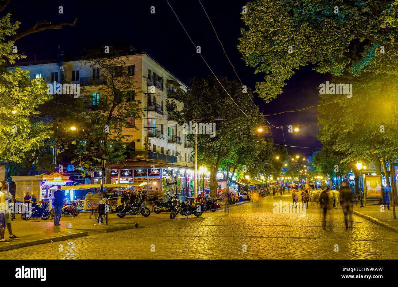 The Deribasovskaya street with the largest number of cafe and ...