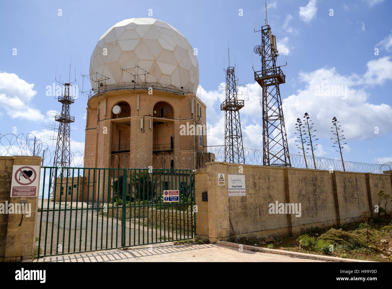 Dingli Radar Malta Stock Photo Alamy