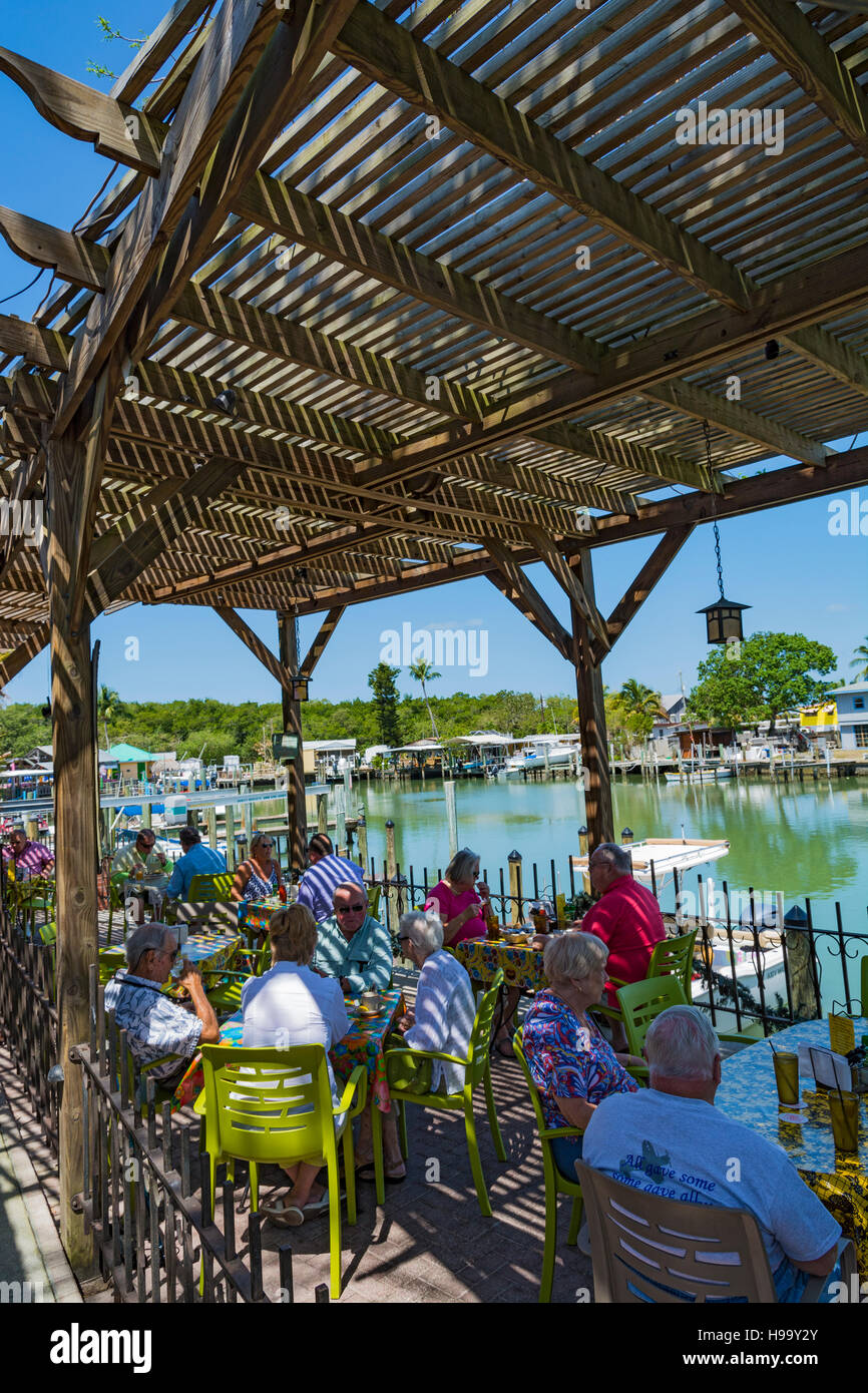Marco island restaurant hi-res stock photography and images - Alamy