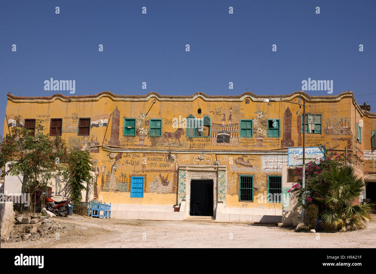 Luxor district egypt hi-res stock photography and images - Alamy