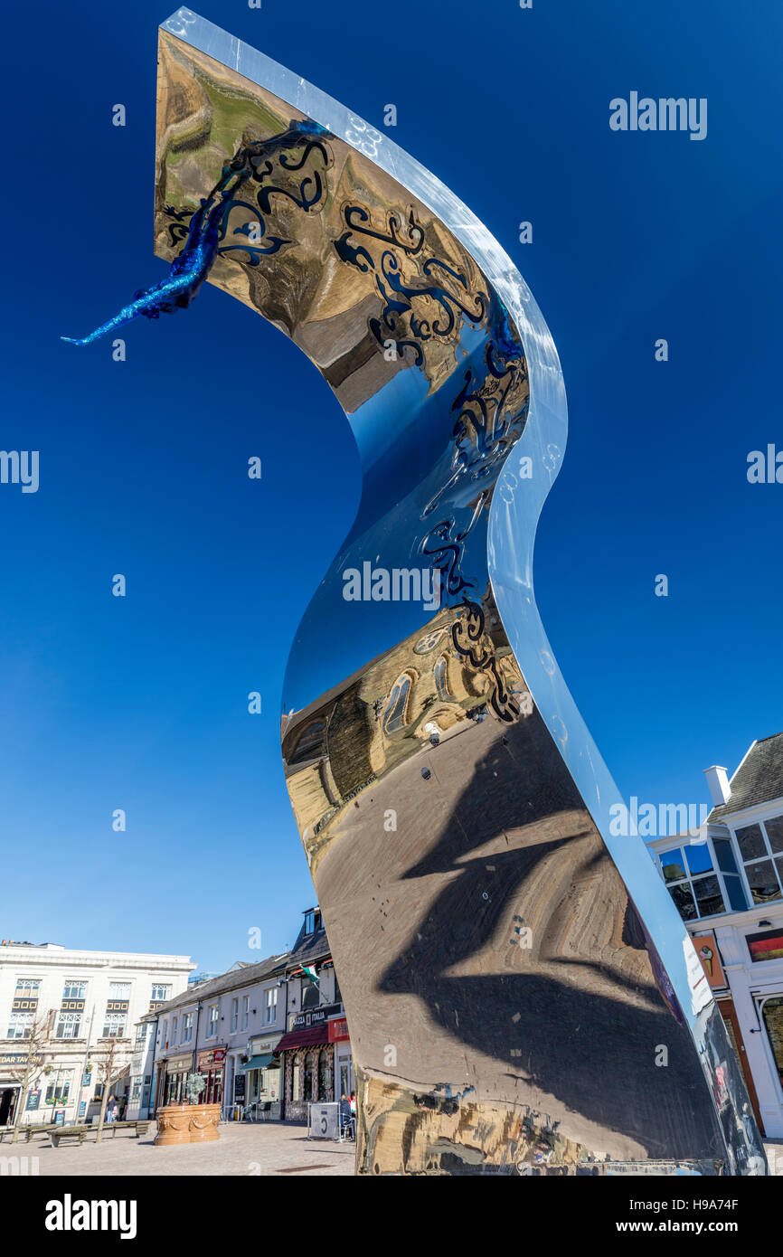 Wave sculpture blackpool Stock Photo Alamy