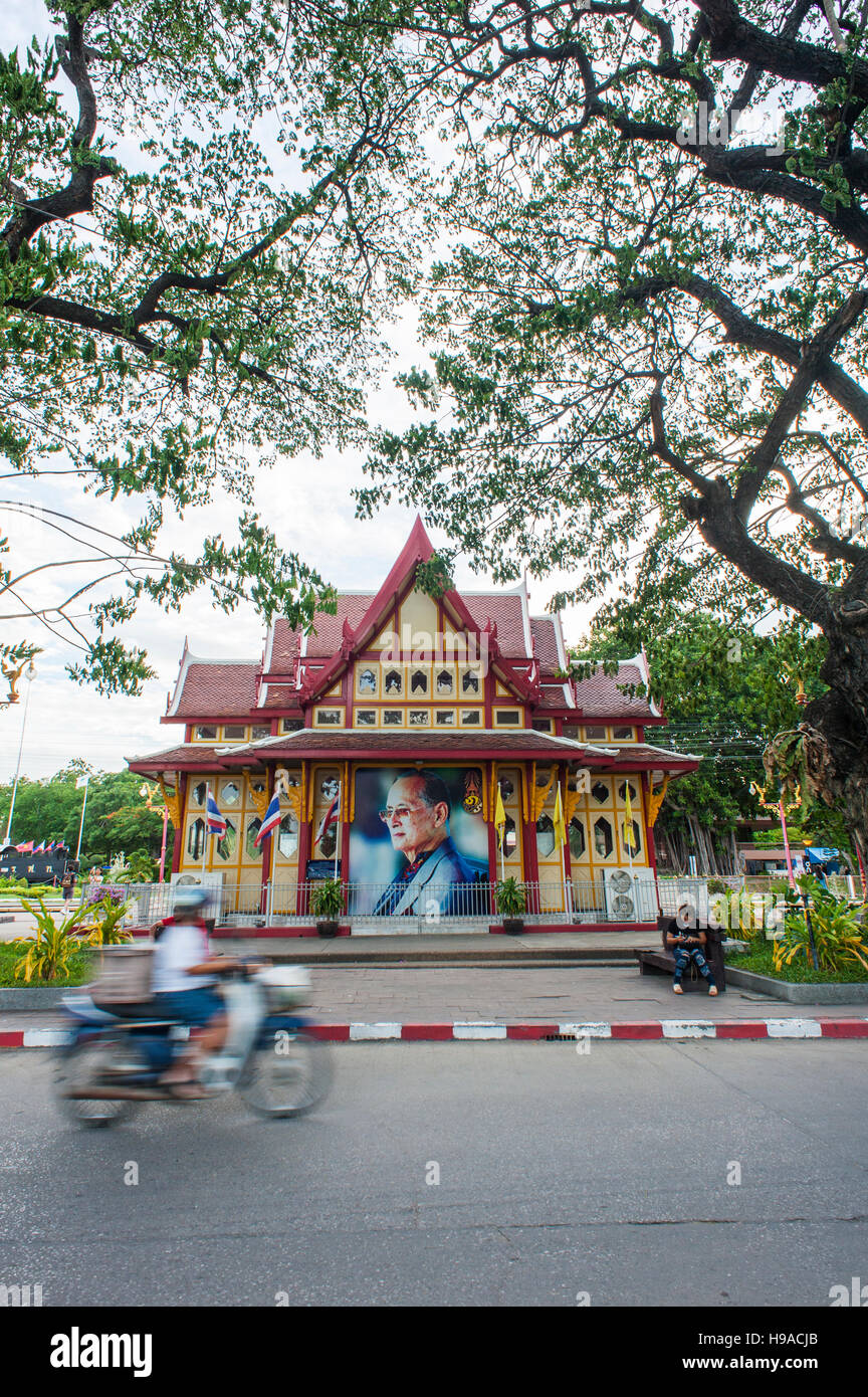 The royal waiting room shaded by giant trees at Hua Hin's historical train station. Stock Photo