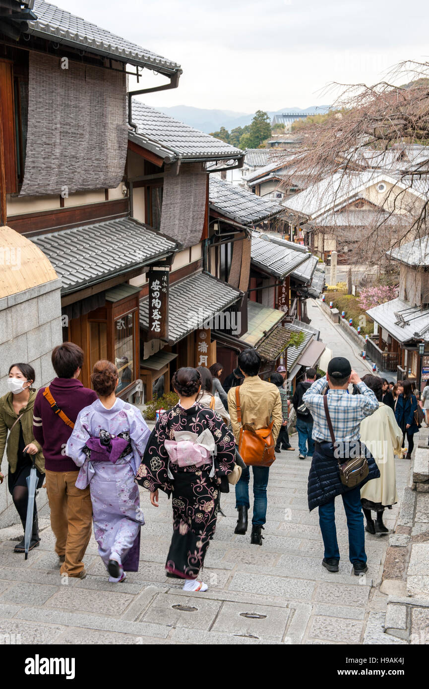 Streetscape with women dressed up as geisha in Kyoto’s Higashiyama district. Stock Photo