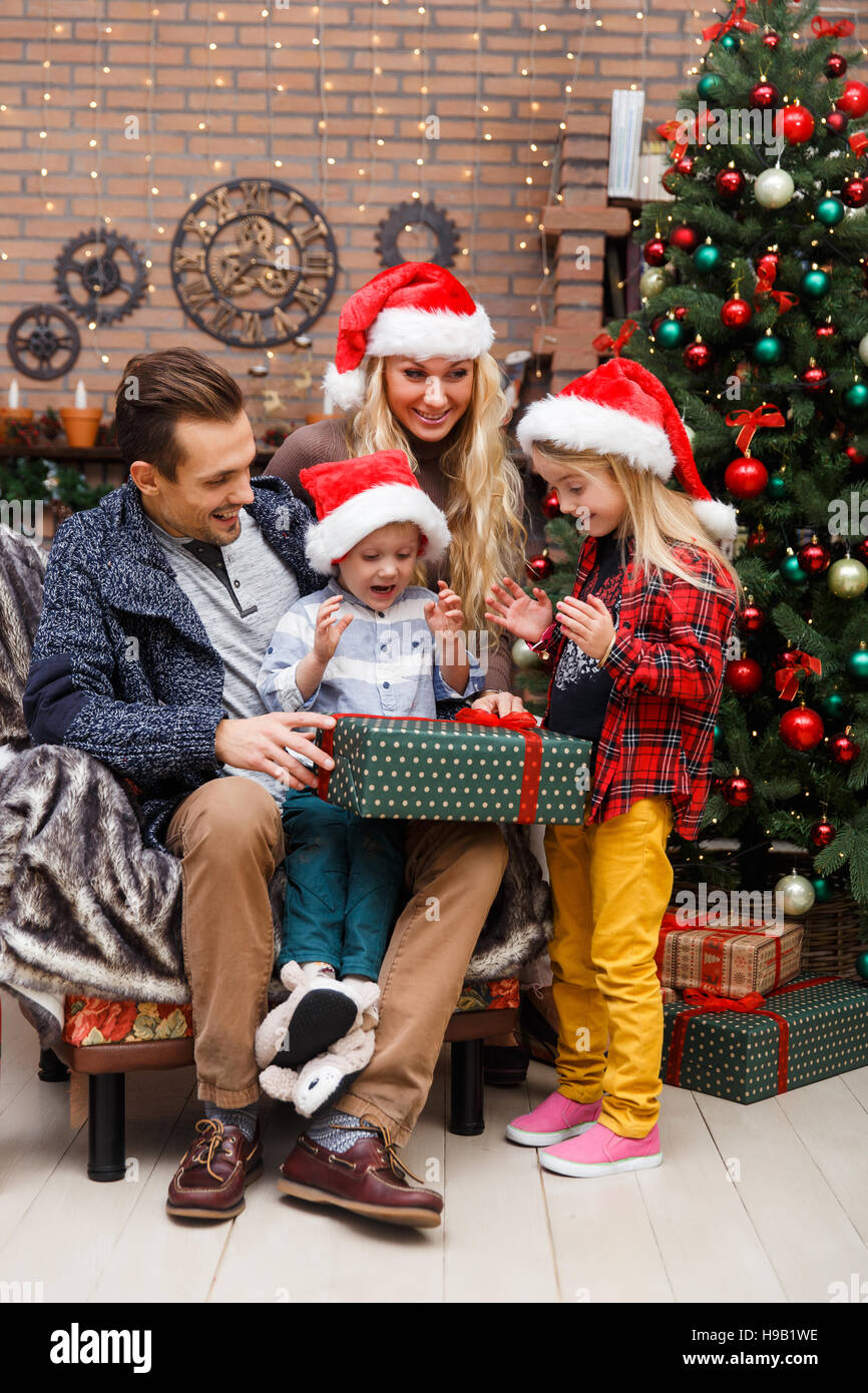 X mas girl child children hi-res stock photography and images - Alamy