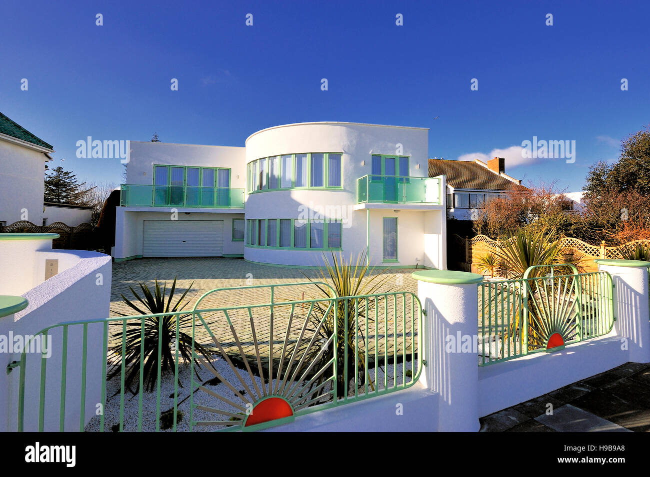 Art deco house uk hires stock photography and images Alamy