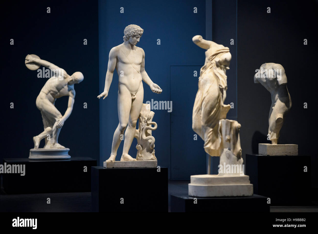 Rome. Italy. Palazzo Massimo alle Terme, Sculpture group including (2nd from left) Chigi Apollo (ca. mid 2nd C AD) marble statue. Museo Nazionale Roma Stock Photo