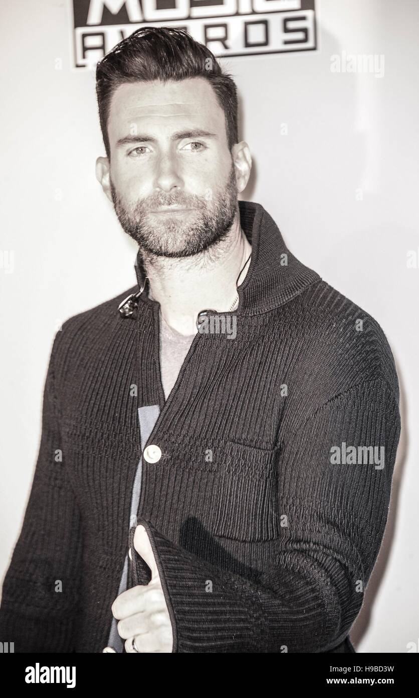 Adam levine 2016 hi-res stock photography and images - Alamy, image size:836x1390