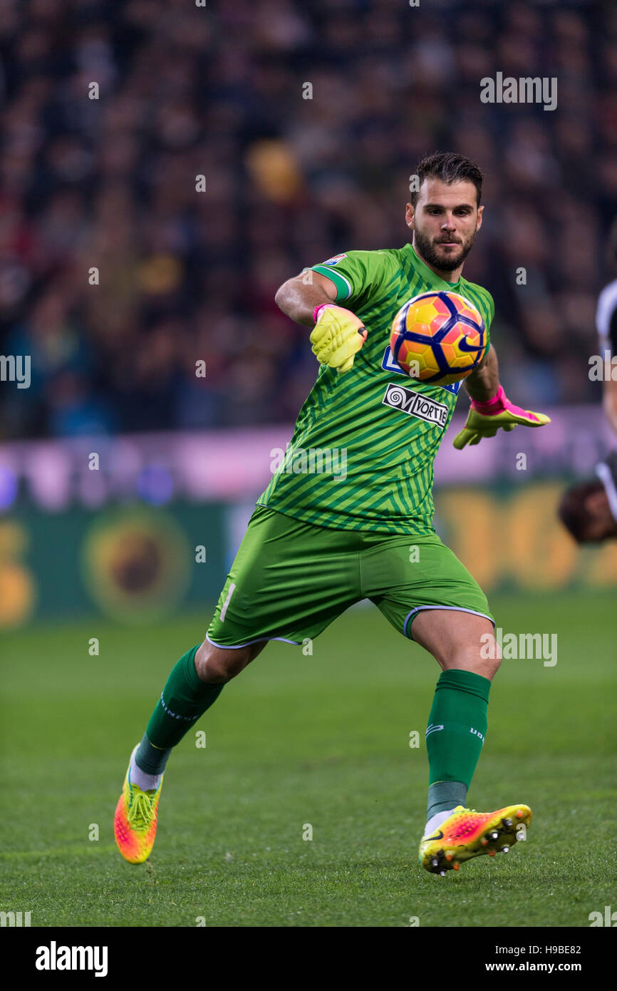 Orestis karnezis udinese hi-res stock photography and images - Alamy, image size:866x1390