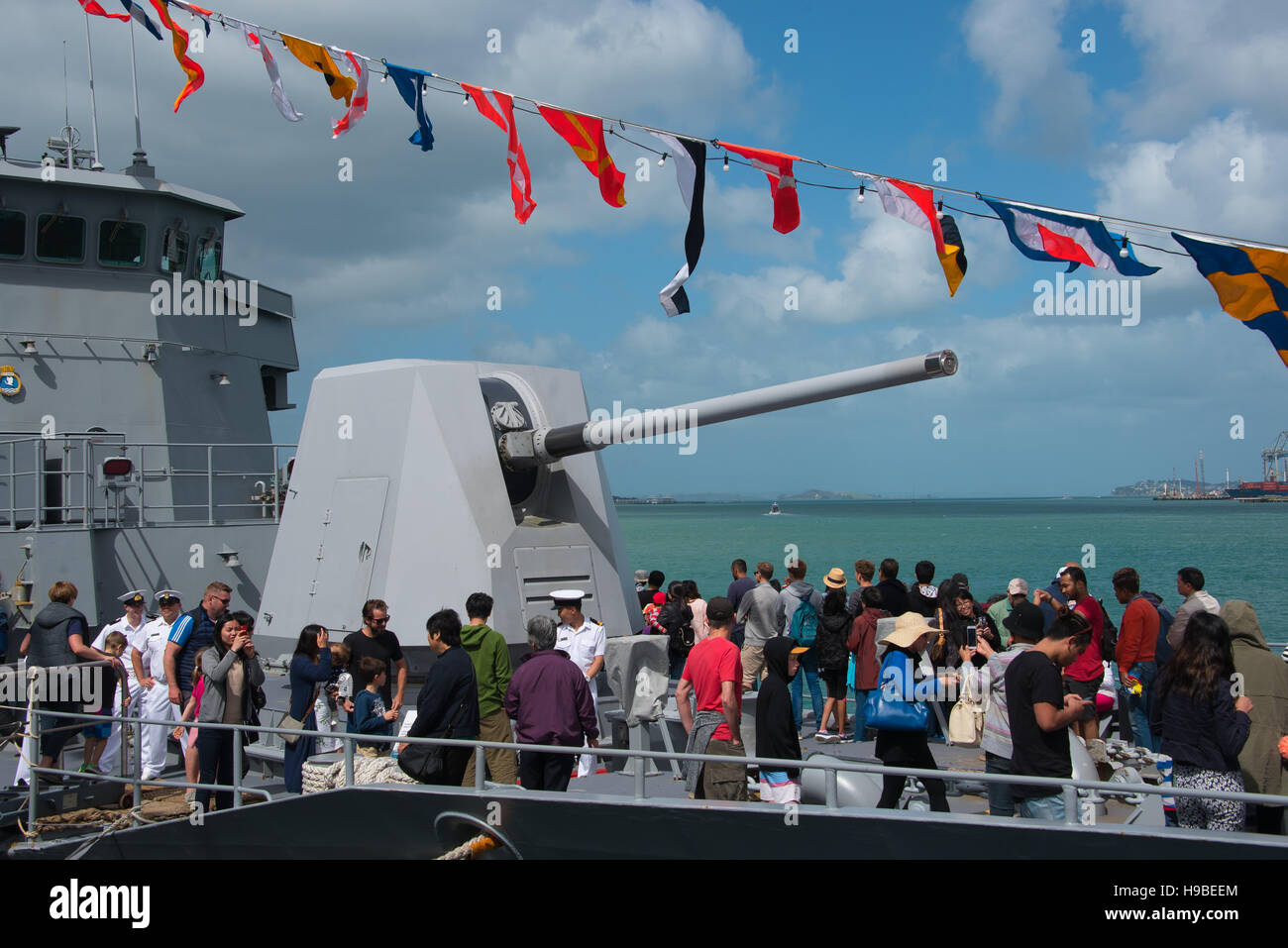 AUCKLAND, NEW ZEALAND - NOVEMBER 20, 2016 This year marks the 75th Anniversary of the foundation of New Zealand Navy. As part of the celebrations a number of ships from Japan, China, Republic of Korea, India, Indonesia, Singapore, and New Zealand were open to the public. Credit:  Vadim Boussenko/Alamy Live News Stock Photo