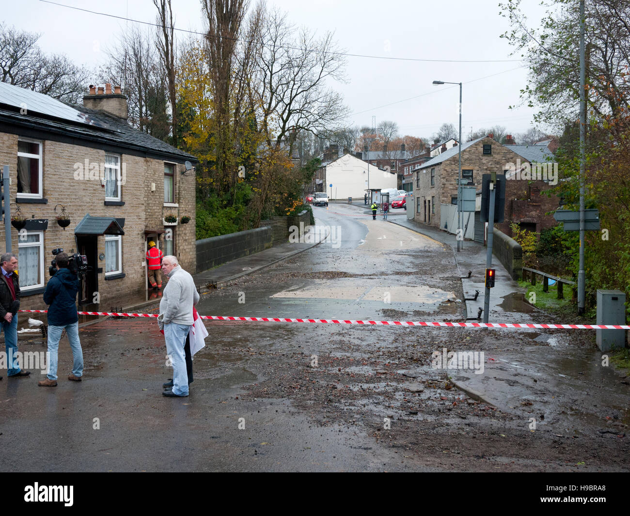 Millbrook Stalybridge, UK. 22nd Nov 2016. Huddersfield Road Millbrook