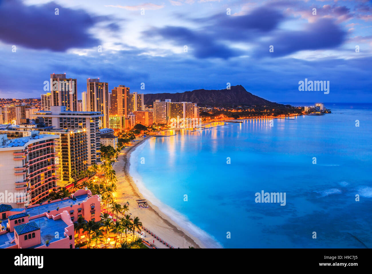 Honolulu, Hawaii. Skyline of Honolulu, Diamond Head volcano including the hotels and buildings on Waikiki Beach. Stock Photo