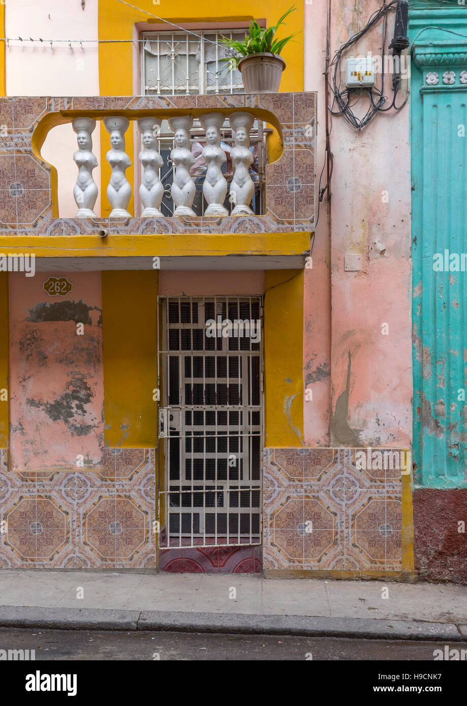 Havana, Cuba: Wall and doorway details Stock Photo