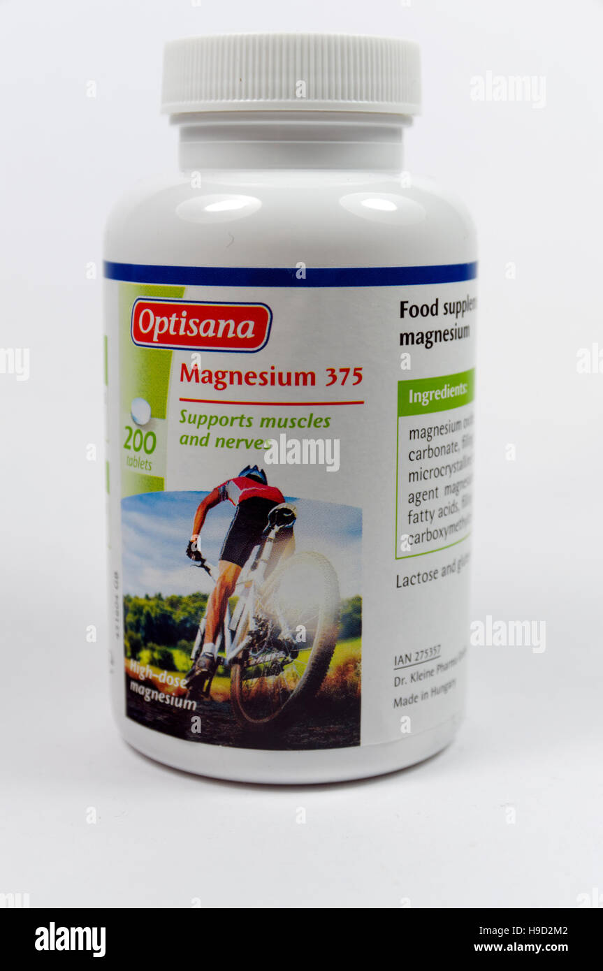 Magnesium 375 Tablets bottle Stock Photo - Alamy