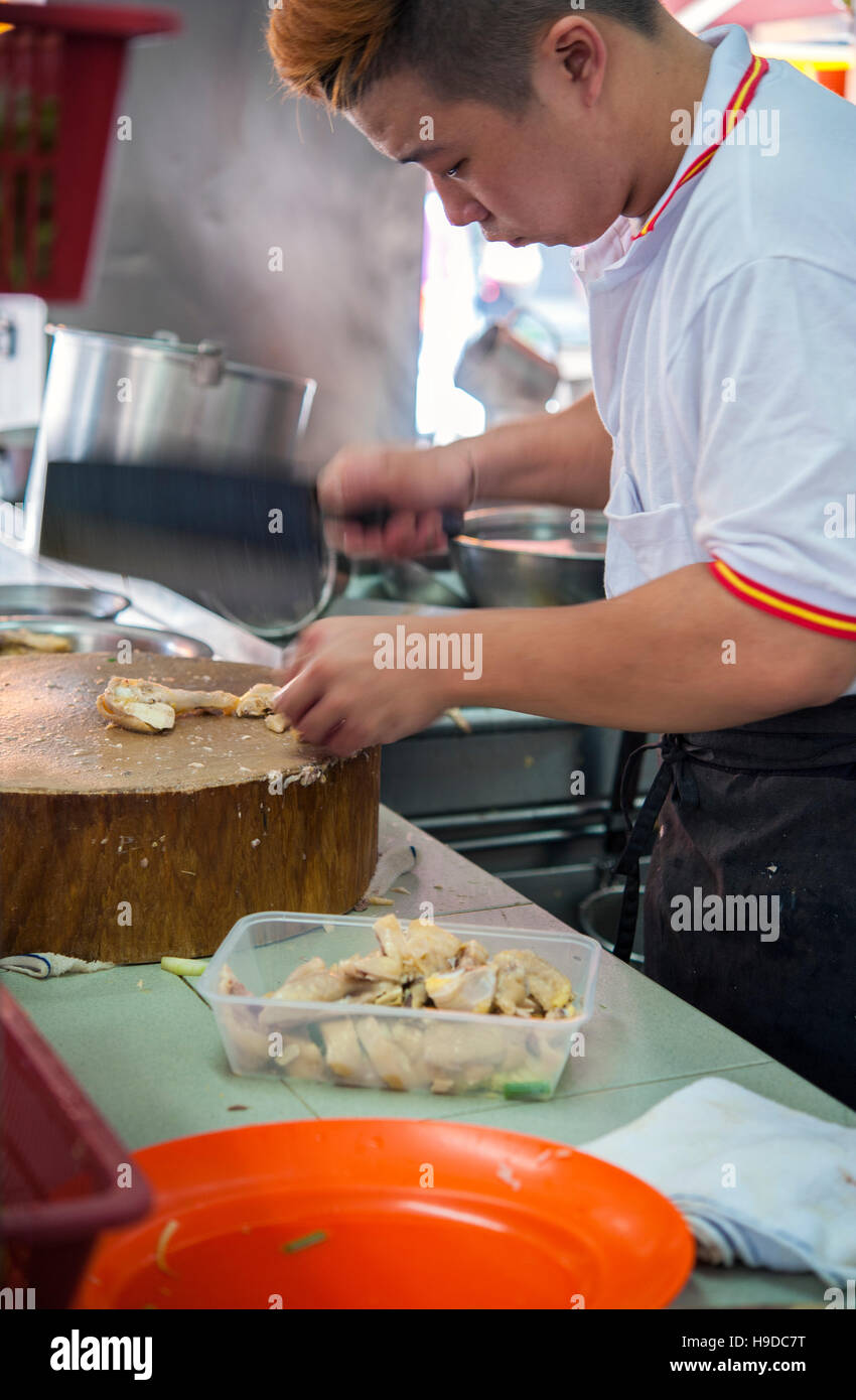 Preparing chicken rice bean sprout at at Ipoh's famous Lou Wong