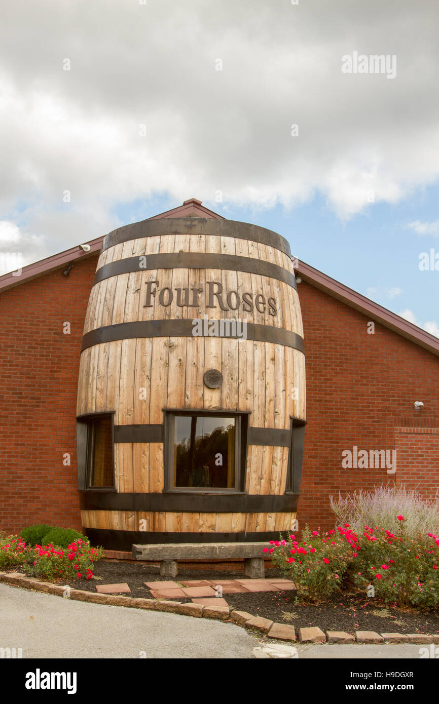 Cox's Creek, KY, USA - October 21, 2016 :  Four Roses sign on wooden barrel outside visitors center. Stock Photo