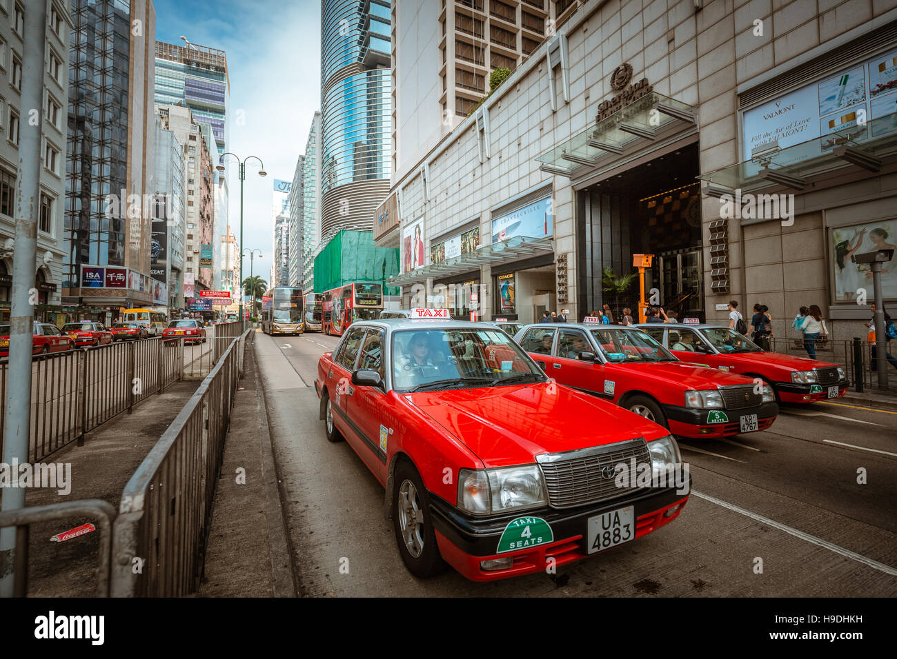 Street Hong Kong famous Nathan Road Tsim Sha Tsui Stock Photo - Alamy