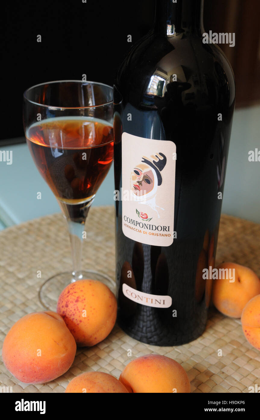Sardinia cannonau wine hires stock photography and images Alamy