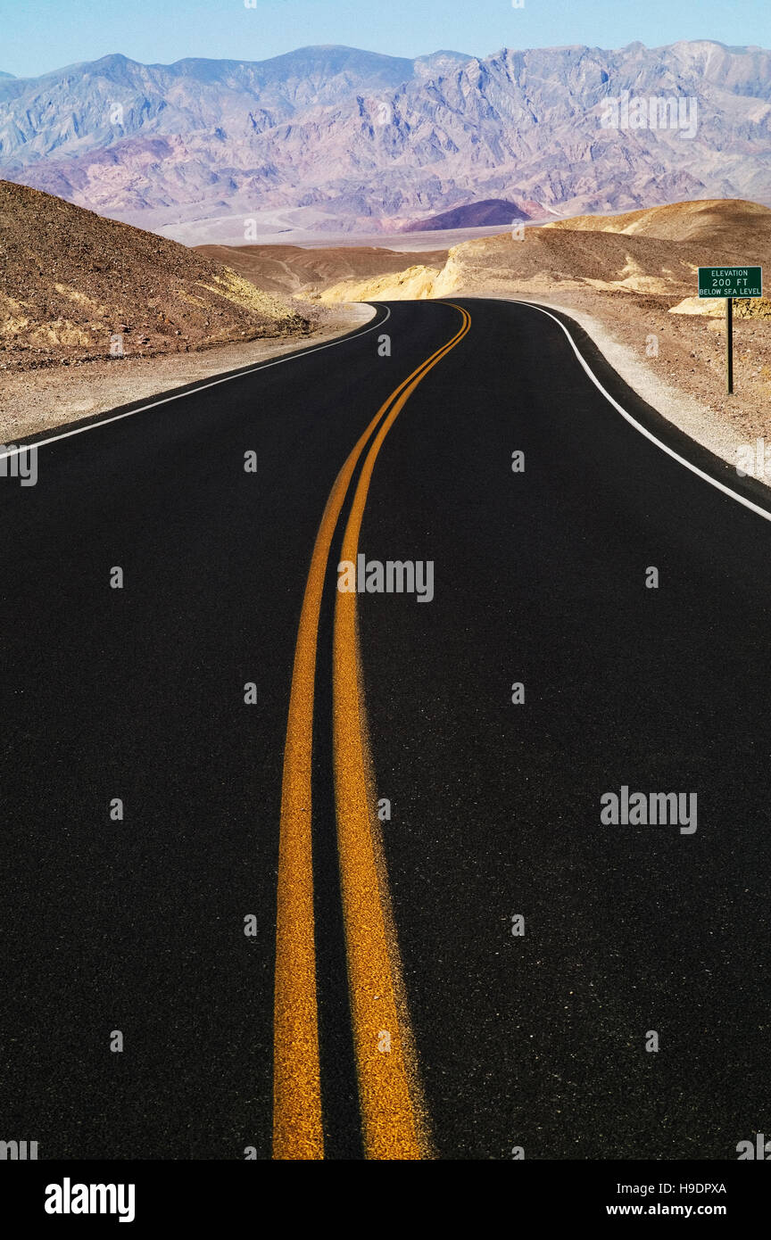 Road less paved hires stock photography and images Alamy