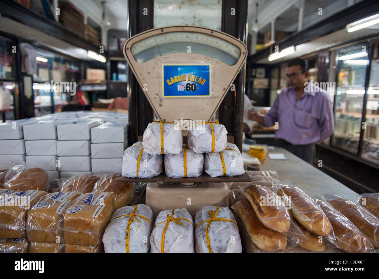Scale at Nahoum & Sons bakery at New Market, Kolkata Stock Photo Alamy
