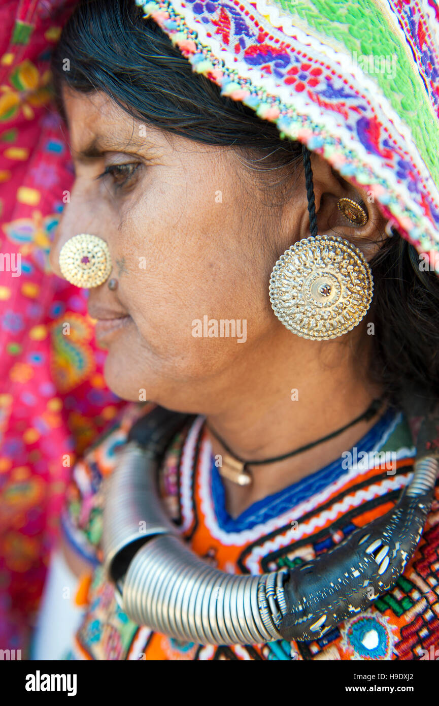 Traditional ankle bracelet on a young Meghawal girl in Hodka, a semi-arid region bordering the Great Raan of Kutch. Stock Photo