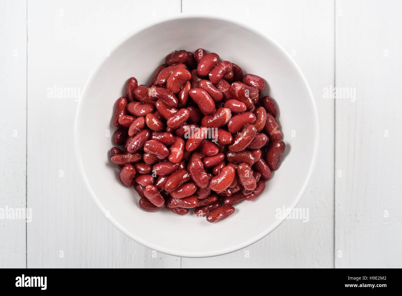 Download Red Kidney Beans In Can High Resolution Stock Photography And Images Alamy Yellowimages Mockups