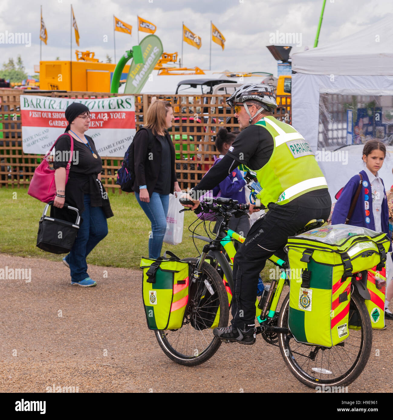 A Paramedic at the Royal Norfolk Show in the Showground , Norwich , Norfolk , England , Britain , Uk Stock Photo