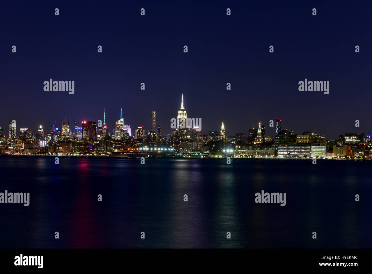 New York skyline as viewed across the Hudson River in New Jersey at dusk. Stock Photo
