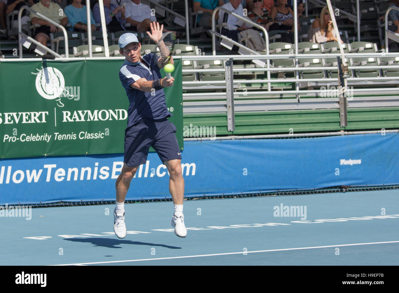Shawn hatosy hires stock photography and images Alamy