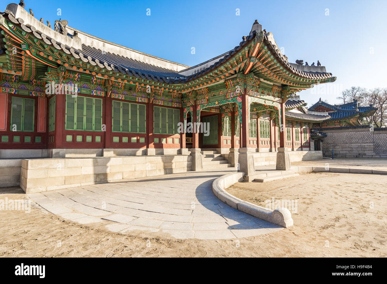 Seoul, South Korea - December 5, 2015: Changdeokgung Palace was the second royal villa built following the construction of Gyeongbukgung Palace in 140 Stock Photo