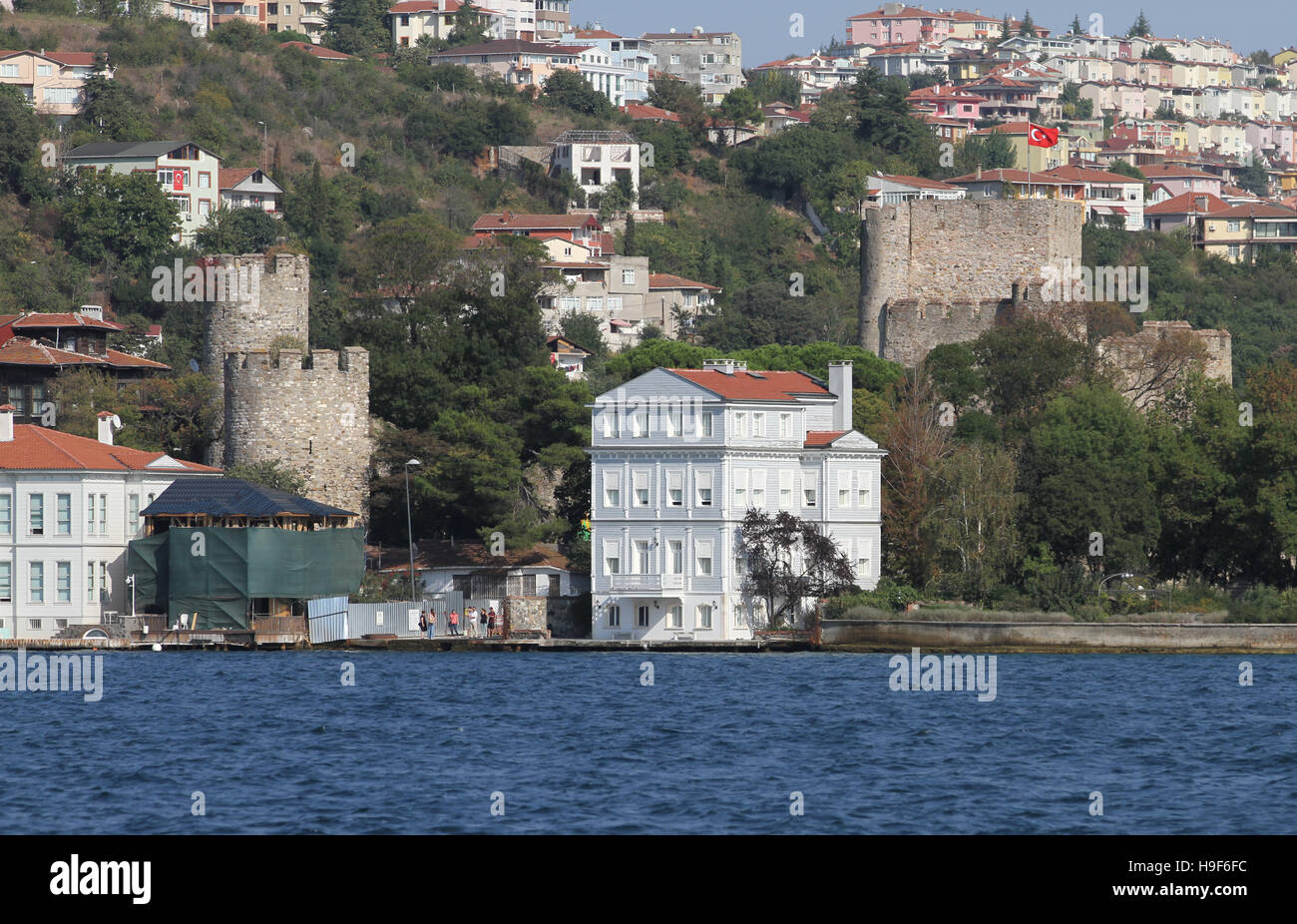 anatolian castle (anadolu hisari) in istanbul.historically known as guzelce  hisar(meaning proper castle) is a fortress located in anatolian (asian) si  Stock Photo - Alamy