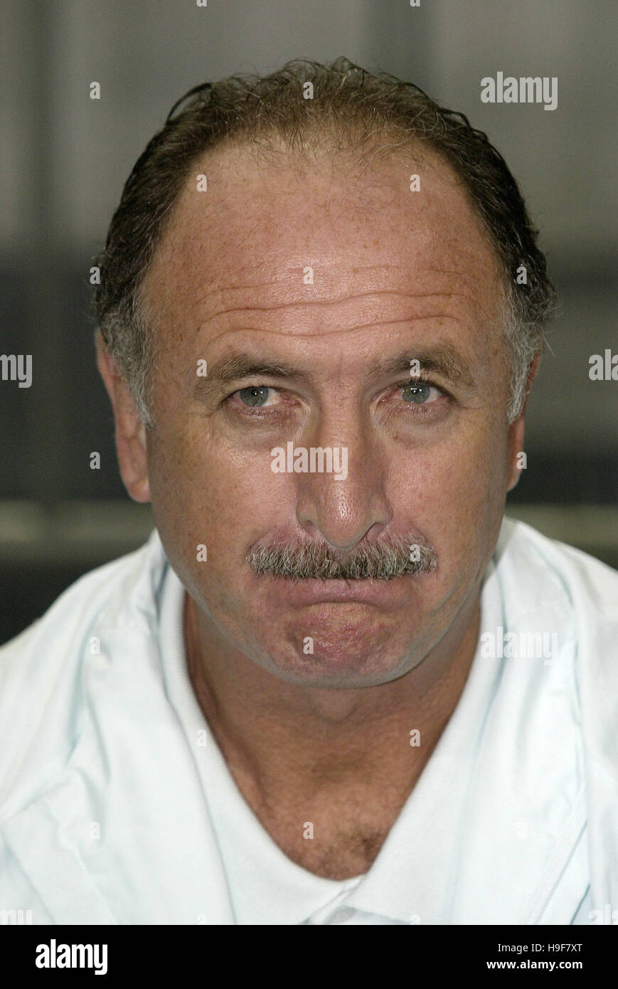 LUIZ FELIPE SCOLARI BRAZIL COACH SAITAMA STADIUM SAITAMA JAPAN 26 June