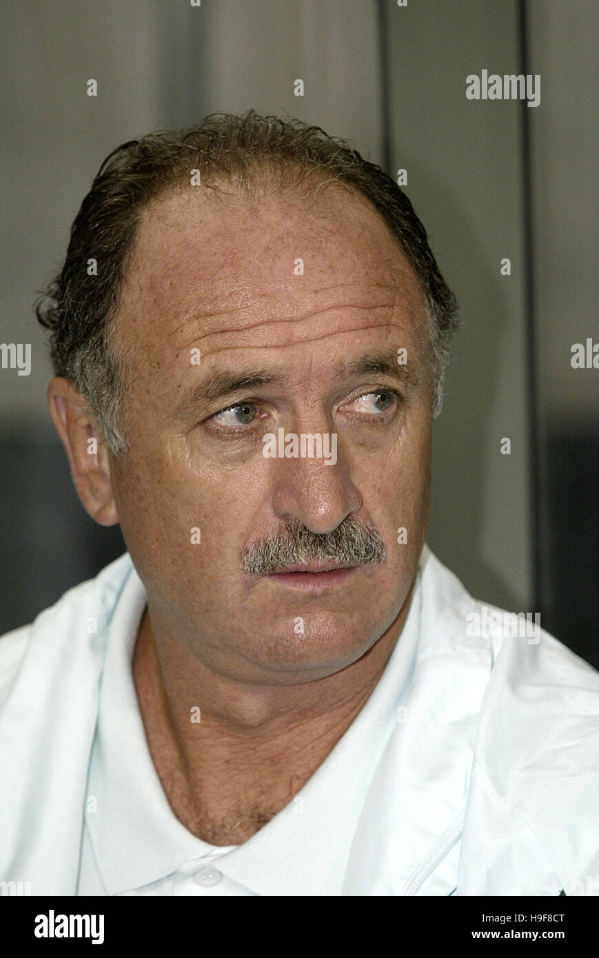LUIZ FELIPE SCOLARI BRAZIL COACH SAITAMA STADIUM SAITAMA JAPAN 26 June