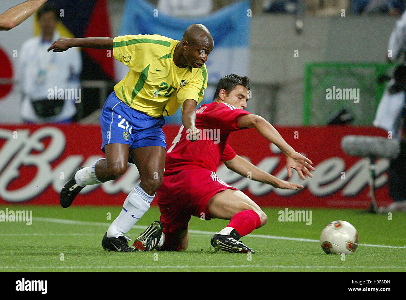 ROQUE JUNIOR BRAZIL SAITAMA STADIUM SAITAMA JAPAN 26 June 2002 Stock Photo  - Alamy