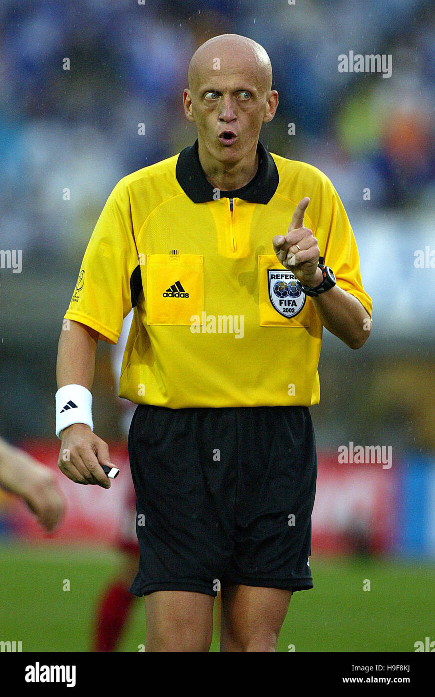 Pierluigi Collina Fifa Referee Miyagi Stadium Miyagi Japan 18 June 02 Stock Photo Alamy Pierluigi Collina Fifa Referee Miyagi Stadium Miyagi Japan 18 June 02 Stock Photo Alamy