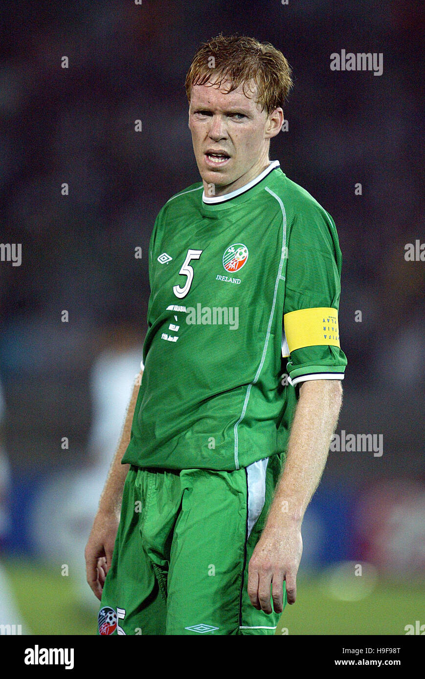 STEVE STAUNTON REPUBLIC OF IRELAND INTERNATIONAL STADIUM YOKOHAMA JAPAN