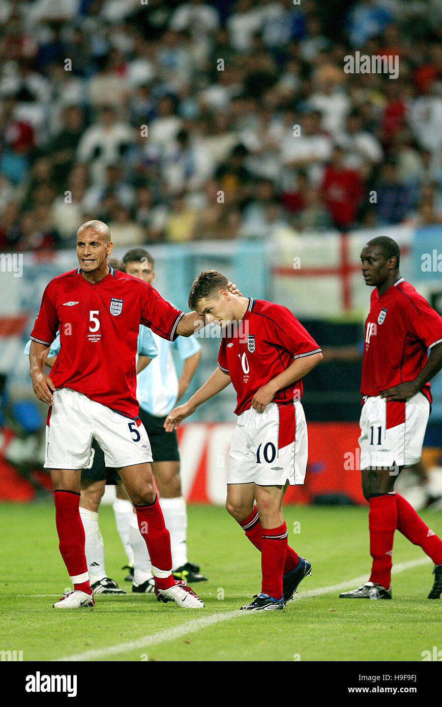 Argentina england 2002 ferdinand hi-res stock photography and