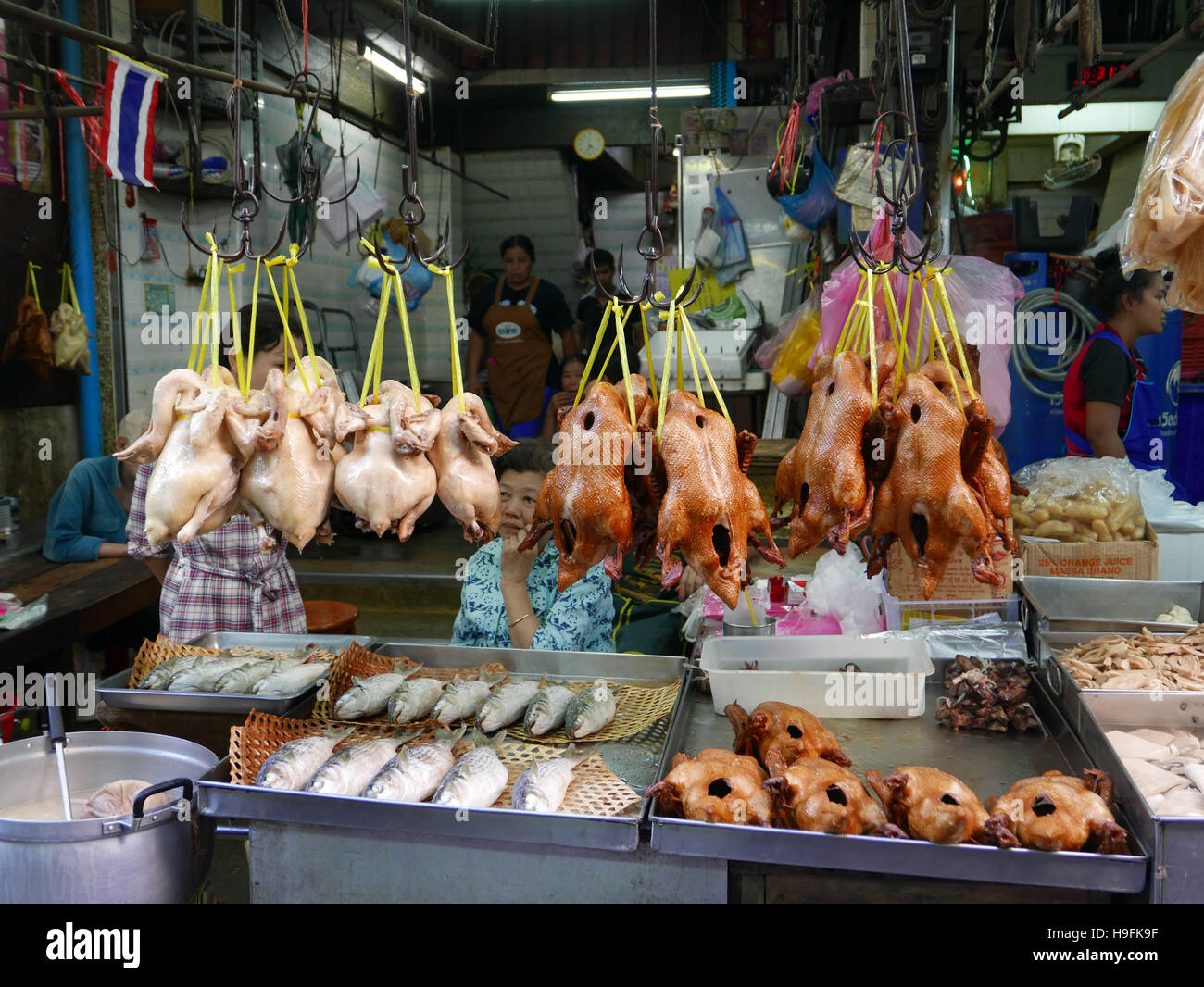 THAILAND Bangkok. Chinatown. Market. Shop selling ducks and