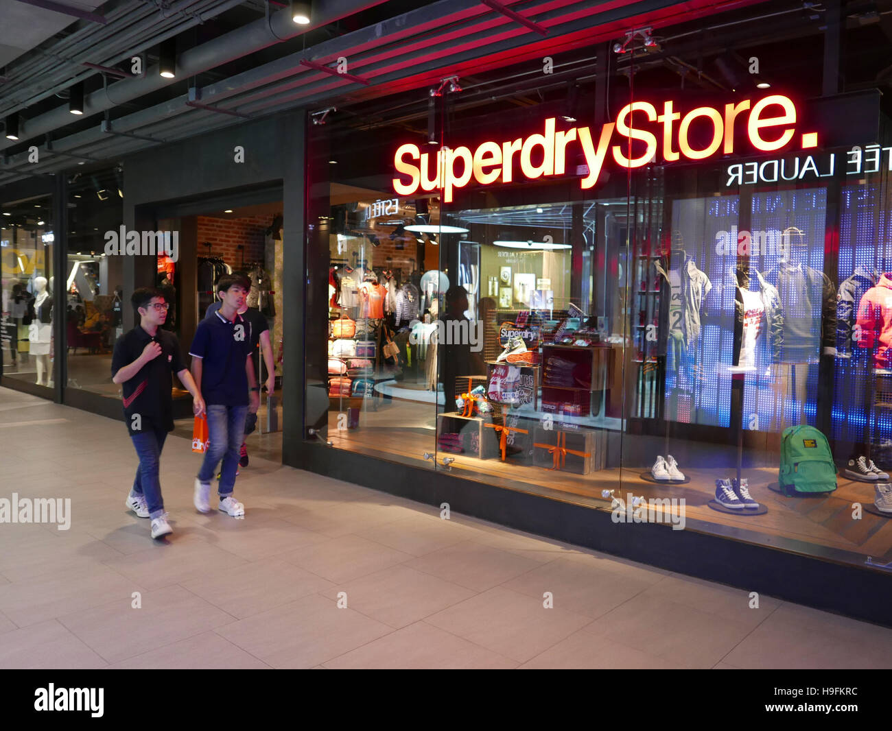 THAILAND Bangkok. Superdry clothig store, Paragon Centre. Shopping. Sean  Sprague photo Stock Photo - Alamy